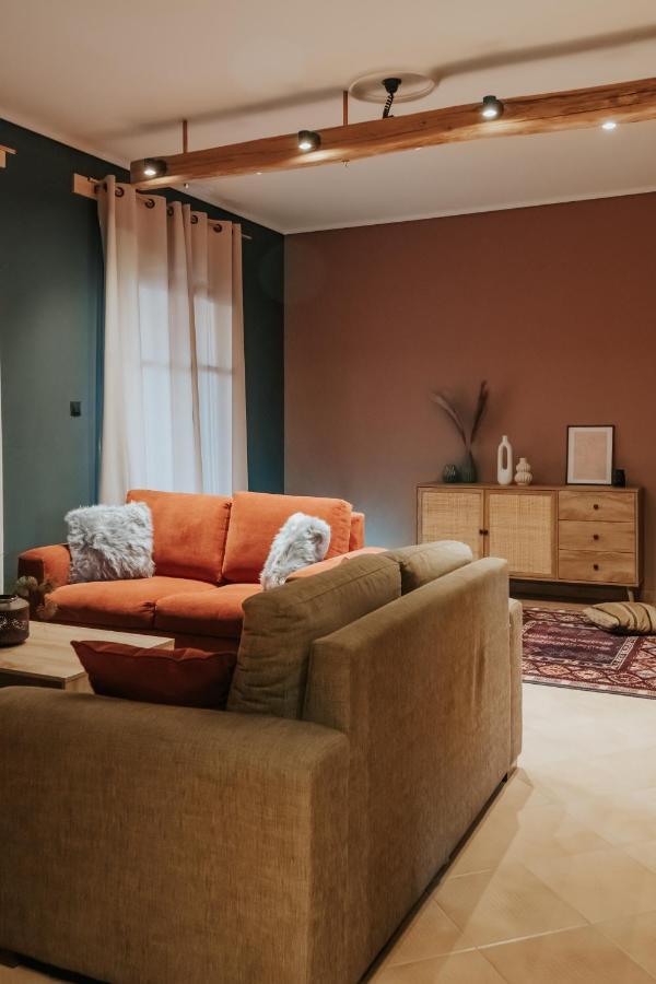 Kalavrita Krinides Apartment And Attics Esterno foto