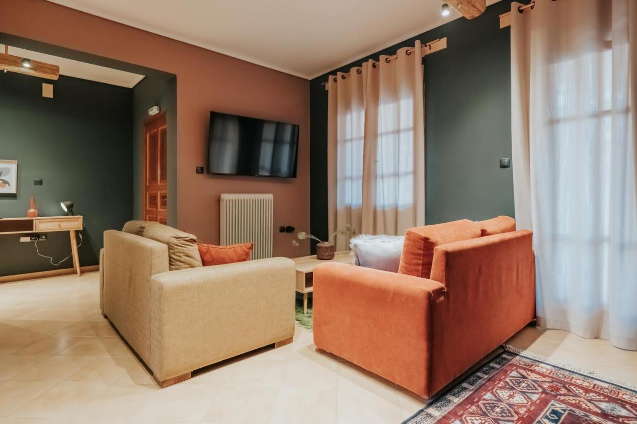 Kalavrita Krinides Apartment And Attics Esterno foto